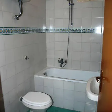 La Gatta E La Volpe Пишотта