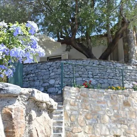 Casa de Férias La Gatta E La Volpe Pisciotta